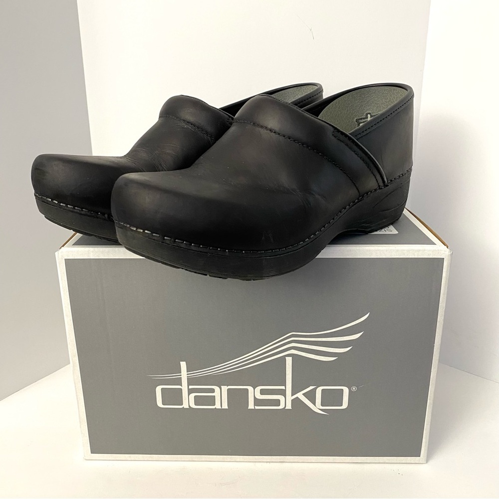 Dansko XP 2.0 Black Clogs Waterproof Leather Size
41 (US 10.5-11) Style Pull Up
